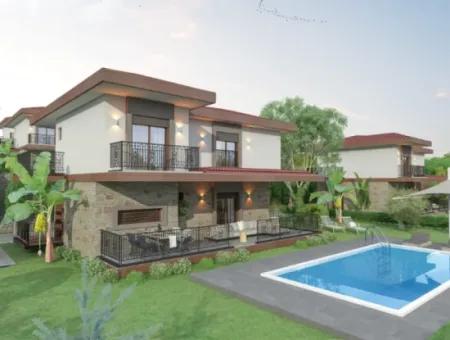 Marmaris Çetibeli 3 Zimmer 1 Wohnzimmer Offene Kleine Villa Zum Verkauf Mit Einem Komplett Freistehenden Pool Auf Einem 400M2 Großen Grundstück