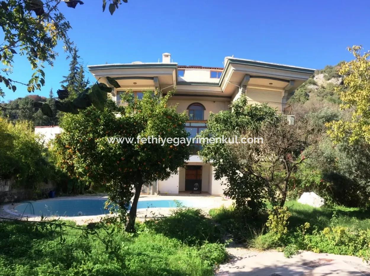 10 Bedroom 2 With Pool In The Centre Of Marmaris.2500M2 Plot Is For Sale In Our Estate.