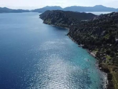 Marmaris İlçesi Söğüt Köyünde Denize 50 Metre Yatırım İçin Uygun 2000M2 Satılık Deniz Manzaralı Arsa